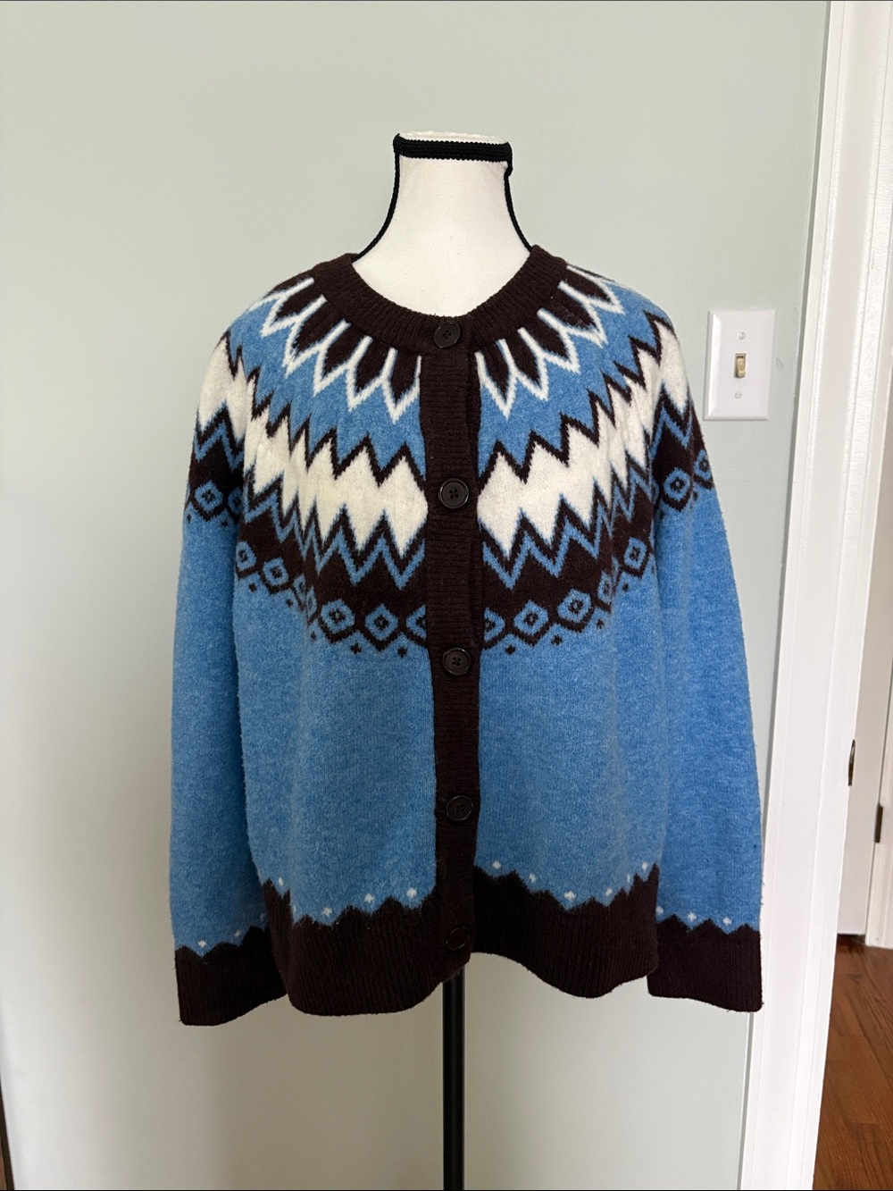 Blue and White Patterned Cardigan Sweater